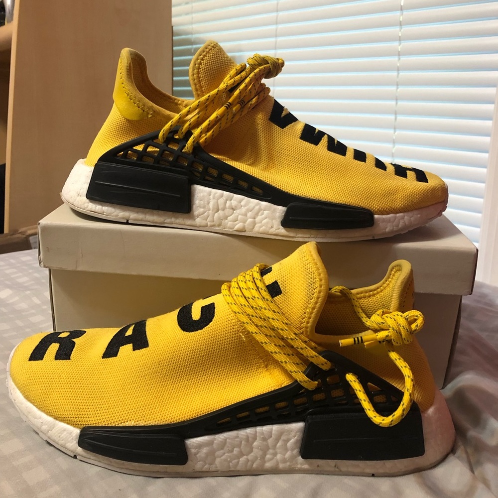Human race og yellow size 8.5